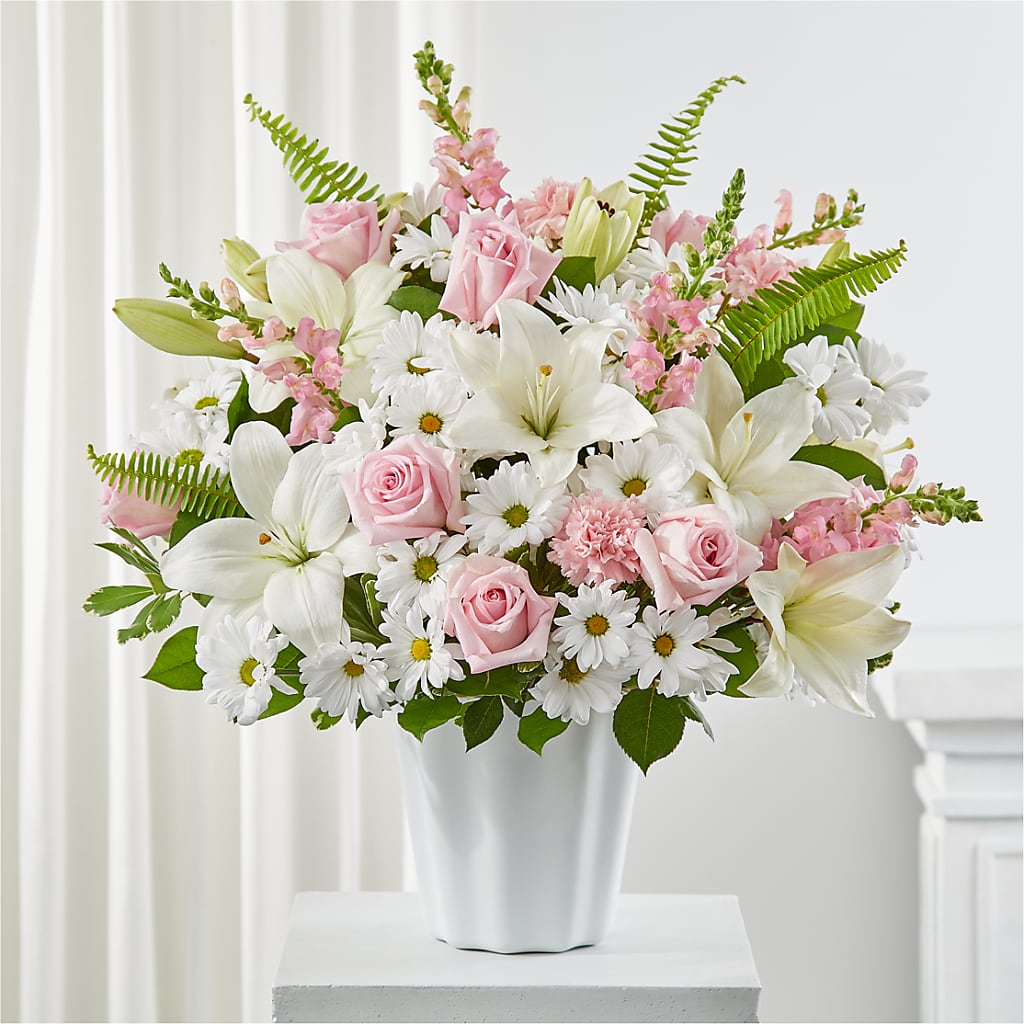 Soft Touch Tabletop Basket – Gcg Flowers, Cary NC