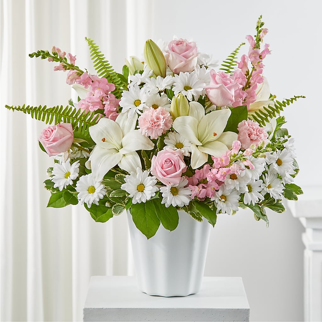 Soft Touch Tabletop Basket – Gcg Flowers, Cary NC