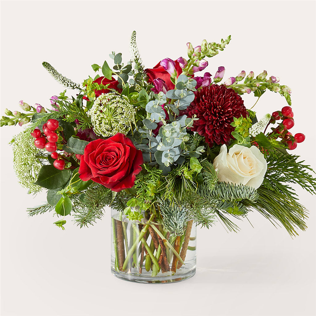 Cranberry Fizz Bouquet – Gcg Flowers, Cary NC