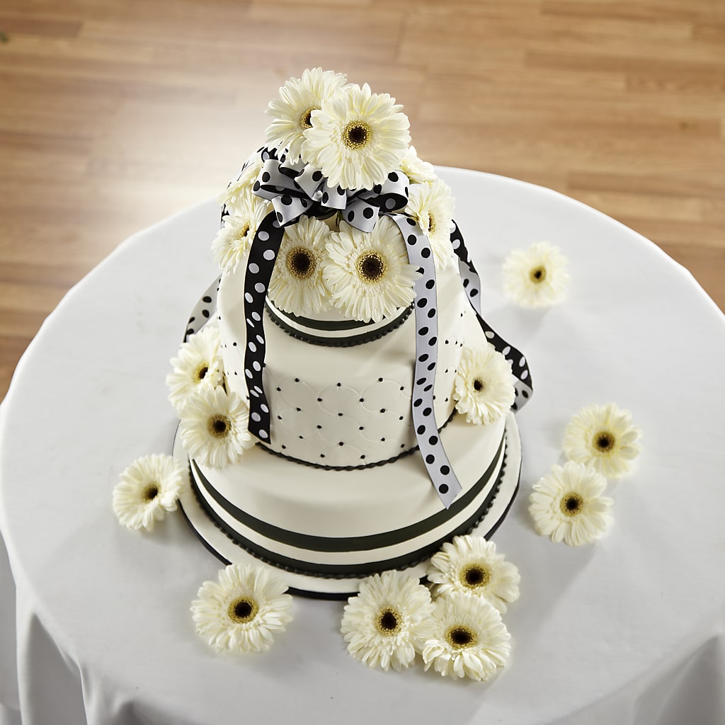 Simple Sophistication Cake Décor – Gcg Flowers, Cary NC