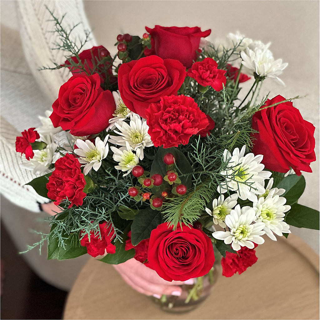 Seasonal Magic Bouquet –  Gcg Flowers, Cary NC