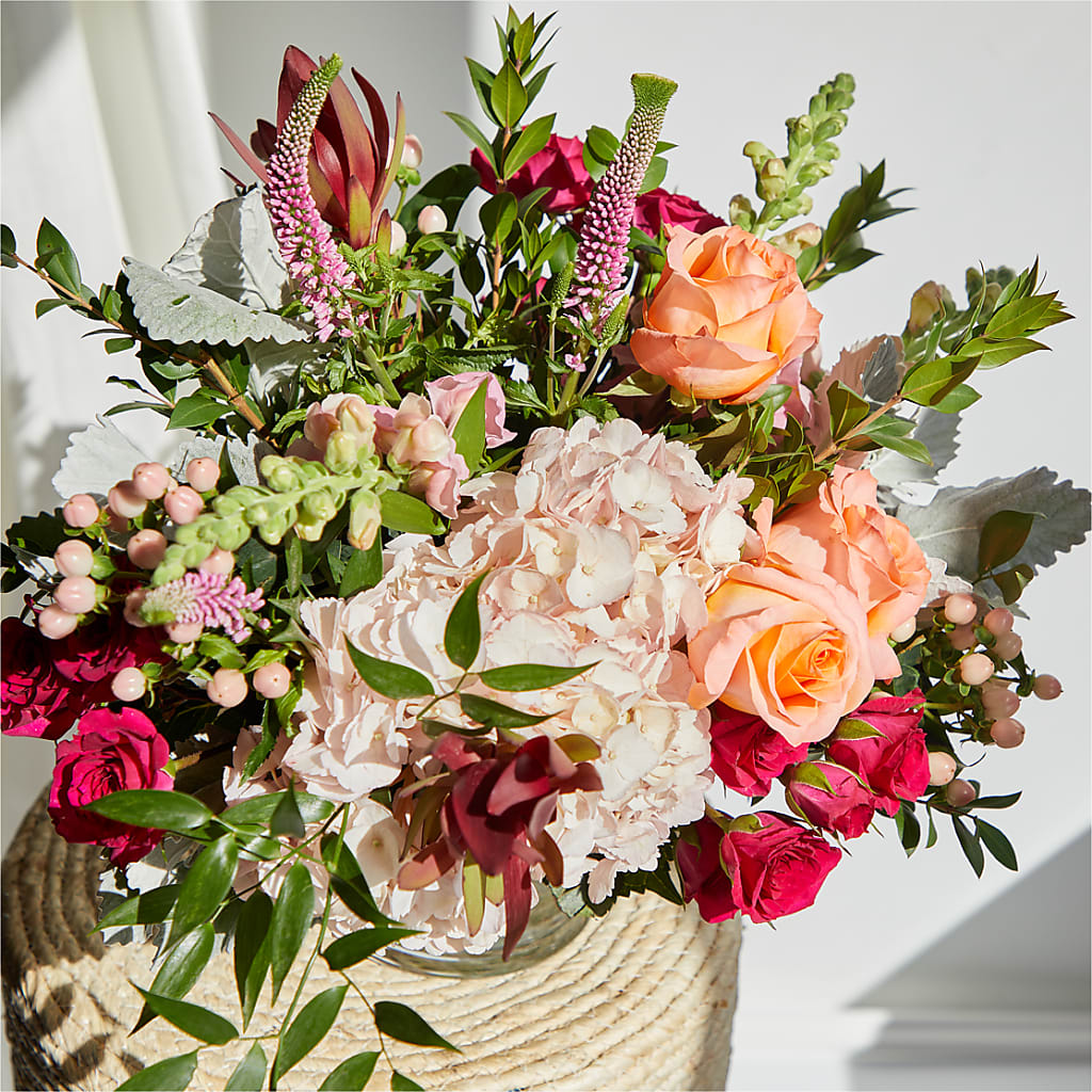 Glitz & Glam Bouquet –  Gcg Flowers, Cary NC